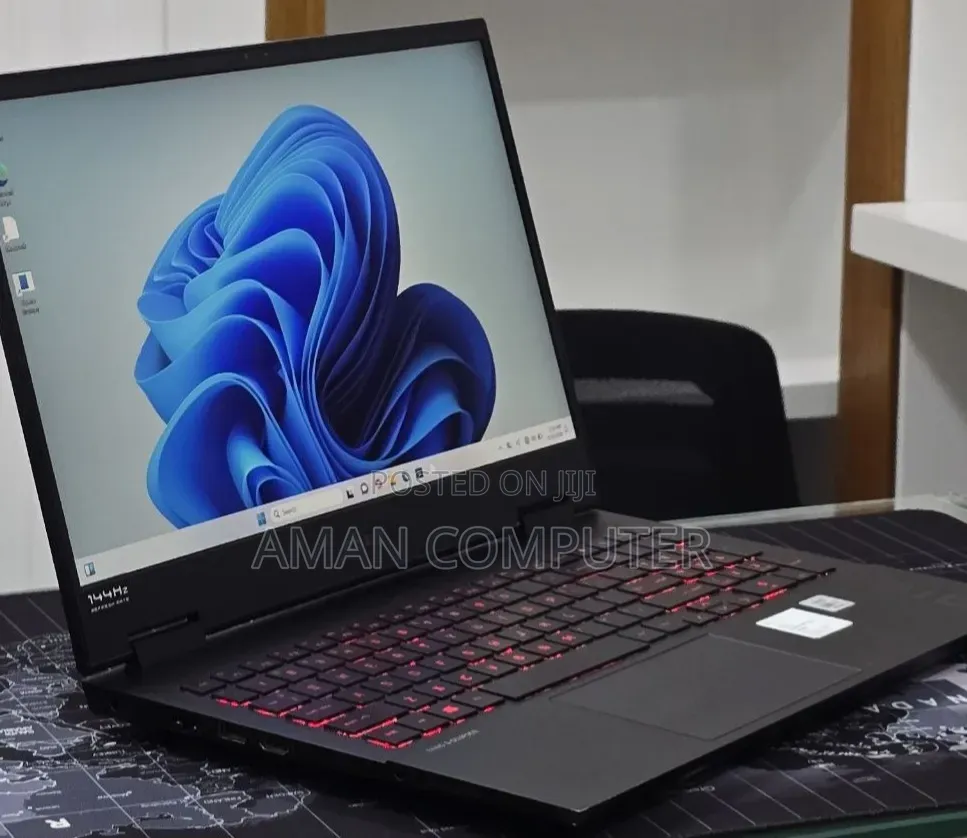 New Laptop HP Omen 15 16GB Intel Core i7 SSD 512GB