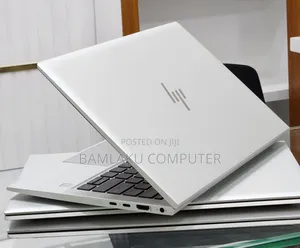 New Laptop HP EliteBook 840 G8 8GB Intel Core i5 SSD 512GB
