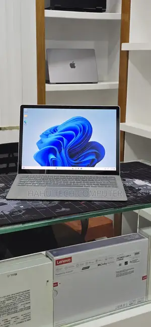 New Laptop Microsoft Surface Laptop 4 16GB Intel Core i5 SSD 512GB