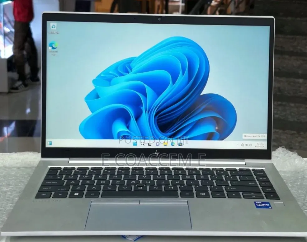 New Laptop HP 16GB Intel Core i7 SSD 512GB