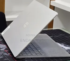 New Laptop Microsoft Surface Laptop 4 16GB Intel Core i5 SSD 512GB
