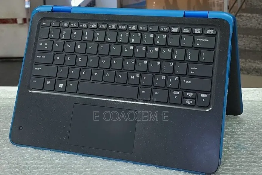 New Laptop HP 4GB Intel SSD 256GB