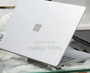 New Laptop Microsoft Surface Laptop 3 16GB Intel Core i7 SSD 256GB