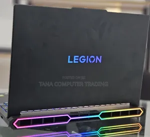 New Laptop Lenovo Legion Pro 7 32GB Intel Core Ultra 9 SSD 1T