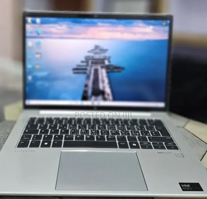 New Laptop HP EliteBook 840 G11 16GB Intel Core Ultra 7 SSD 512GB