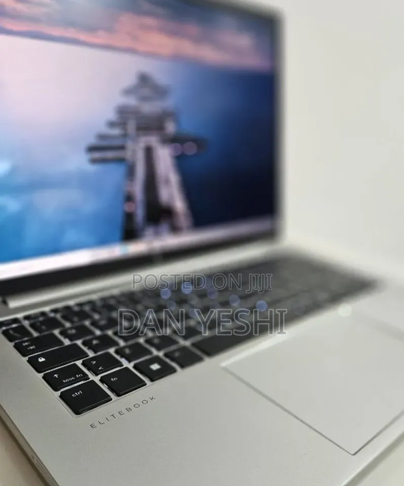 New Laptop HP EliteBook 840 G11 16GB Intel Core Ultra 7 SSD 512GB
