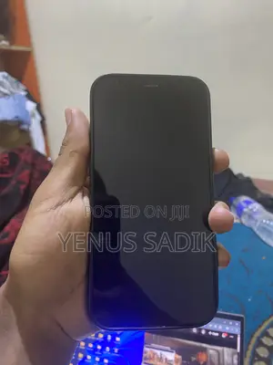 Apple iPhone 12 128 GB Black