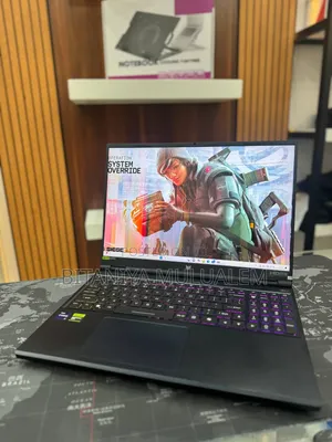 New Laptop Acer Predator Helios Neo 16 16GB Intel Core i9 SSD 1T