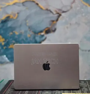 New Laptop Apple MacBook Pro 2021 M1 32GB Apple M1 Pro SSD 1T