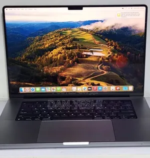 New Laptop Apple MacBook Pro 32GB Apple M1 Pro SSD 512GB