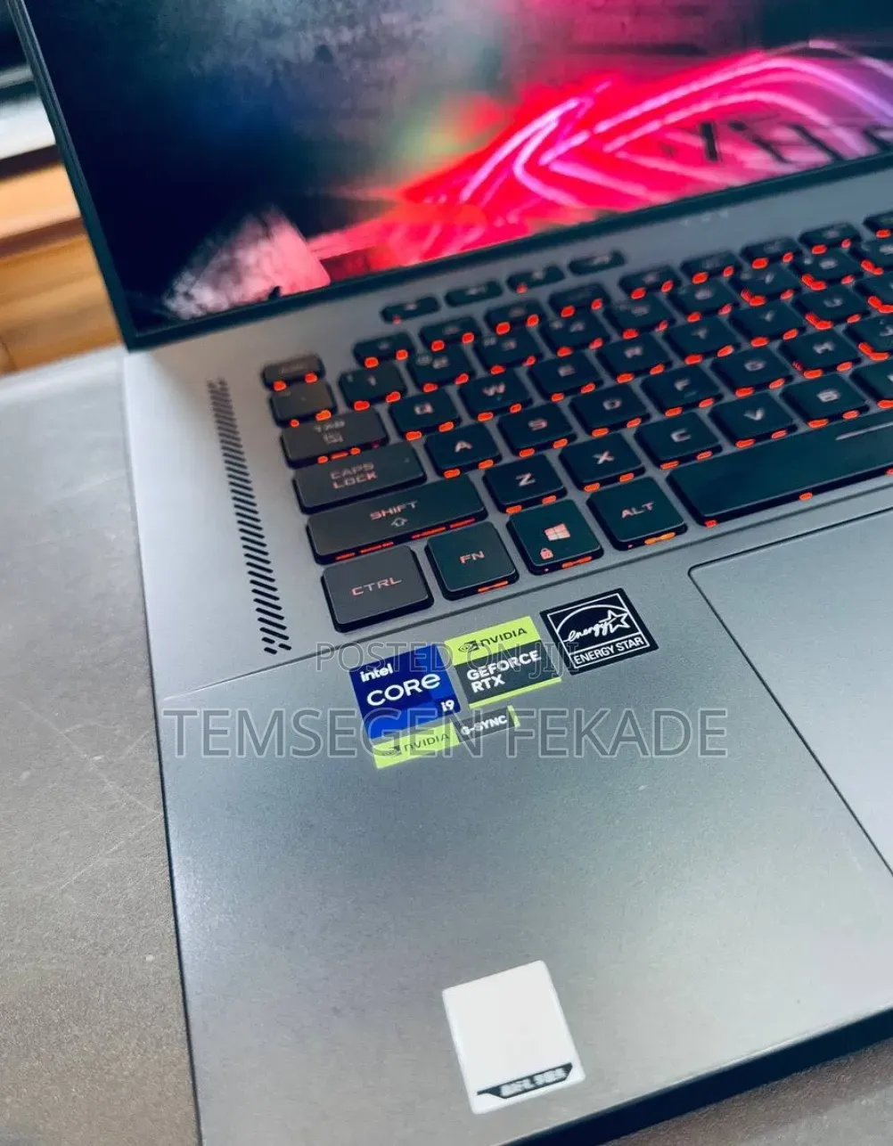 New Laptop Asus ROG Zephyrus G16 16GB Intel Core i9 SSD 1T