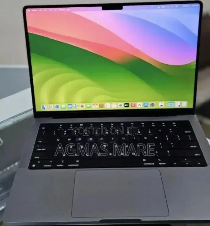 New Laptop Apple MacBook Pro 2021 M1 16GB Apple M1 SSD 512GB