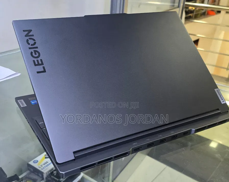 New Laptop Lenovo Legion 5 16GB Intel Core i7 SSD 512GB