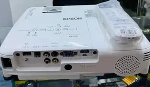 Epson Eb-X18 Is a Portable 3lcd Business and Education