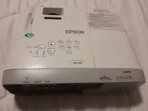 Epson Eb-X39 Projector