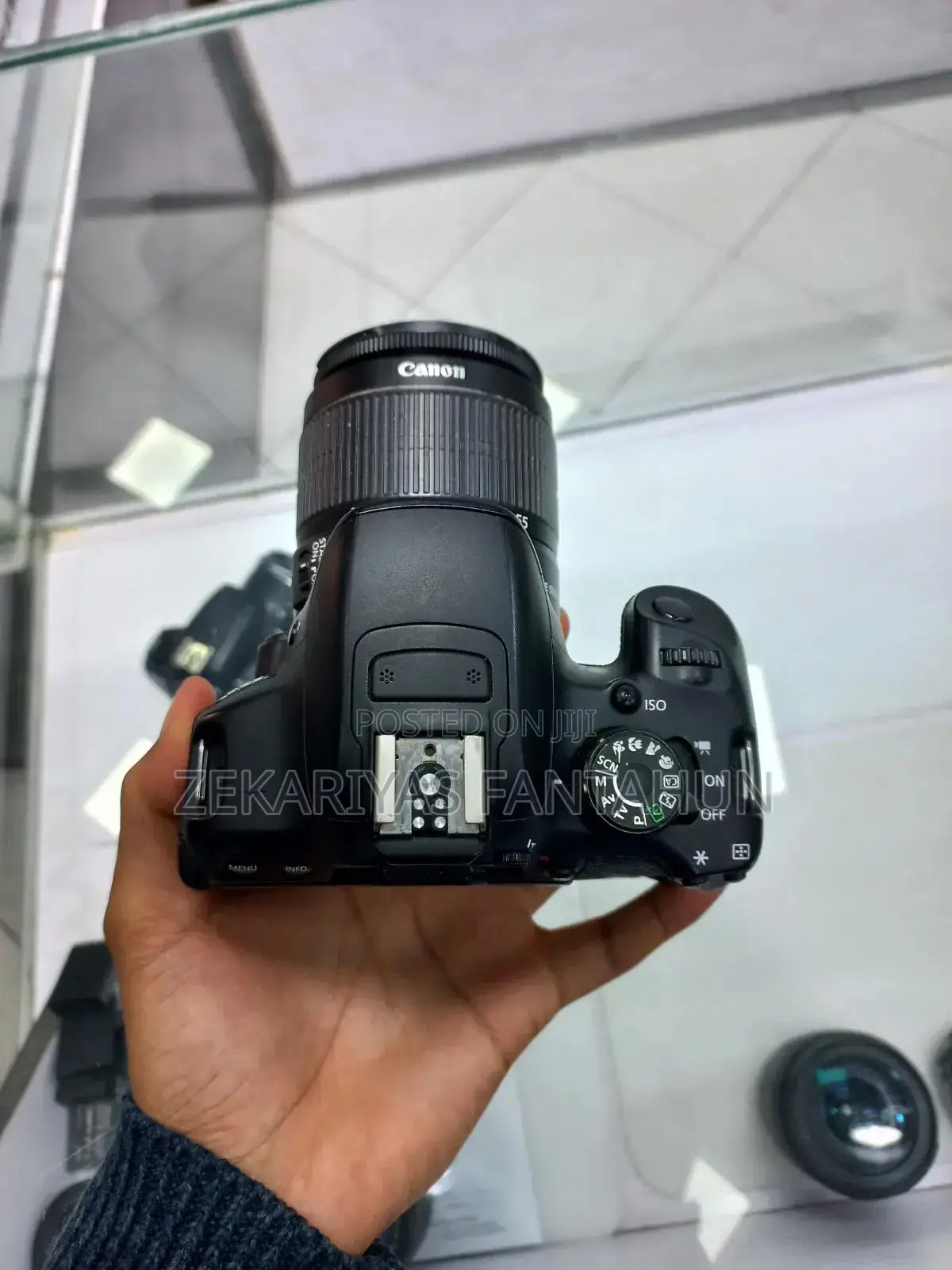 Canon 700d Camera N
