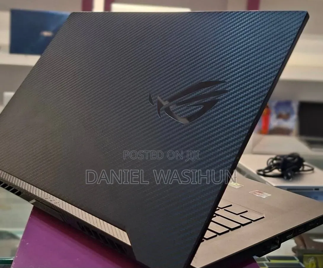 New Laptop Asus ROG Zephyrus G15 16GB AMD Ryzen 7 SSD 512GB