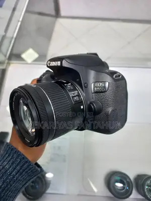 Canon 800d Camera N