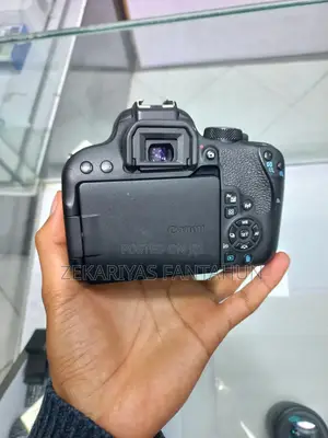 Canon 800d Camera N