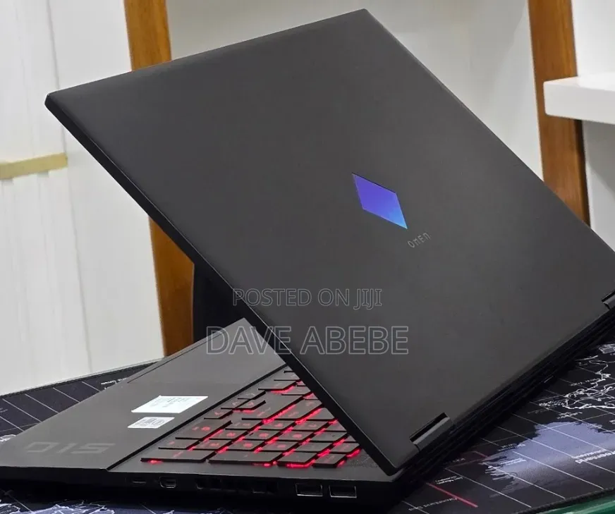 New Laptop HP Omen 15 16GB Intel Core i7 SSD 512GB
