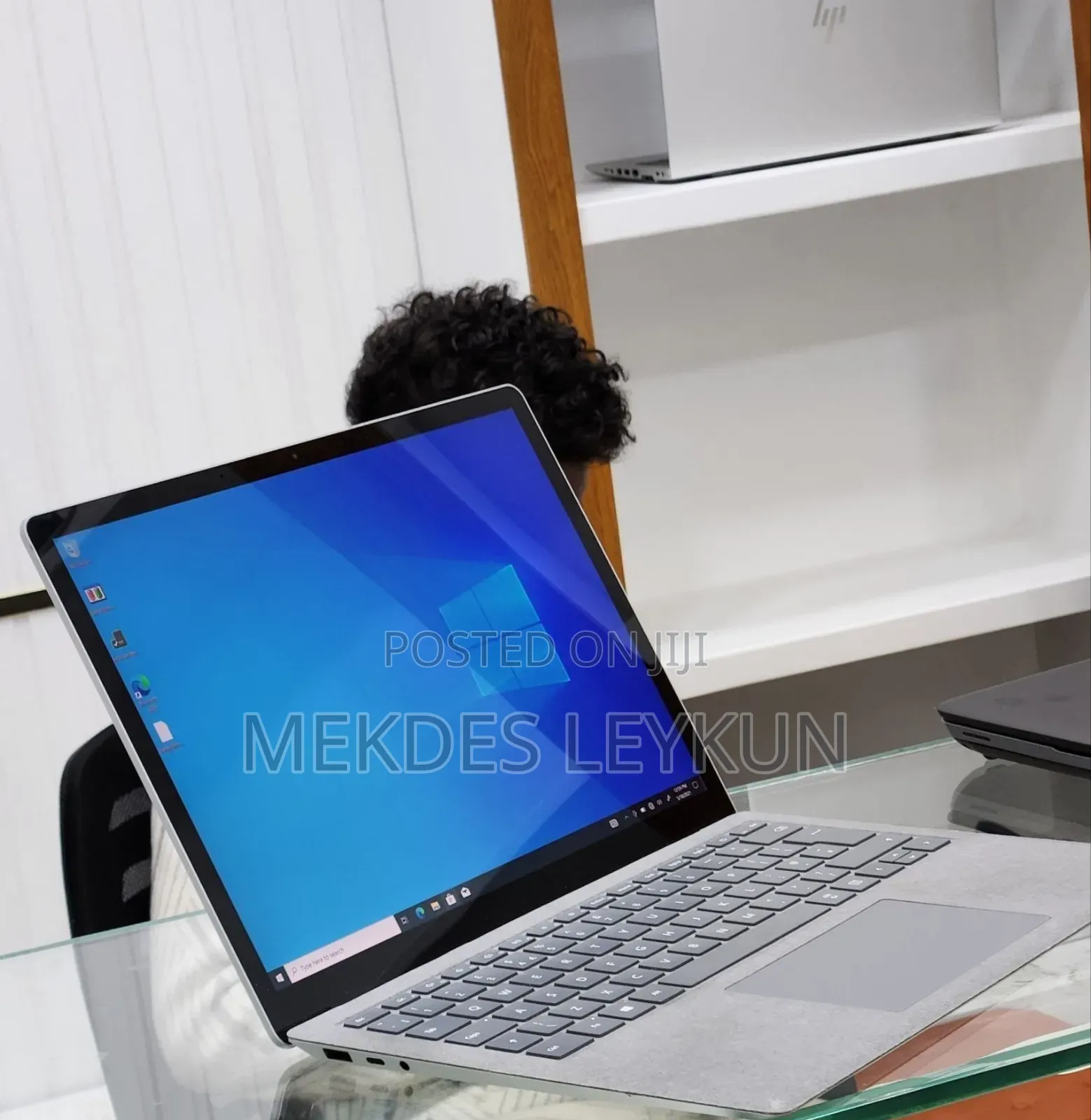 New Laptop Microsoft Surface 16GB Intel Core i7 SSD 256GB