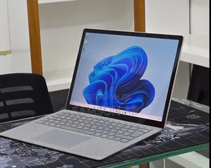 New Laptop Microsoft Surface Laptop 4 16GB Intel Core i5 SSD 512GB