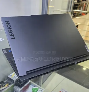 New Laptop Lenovo Legion 7 16GB Intel Core i7 SSD 512GB