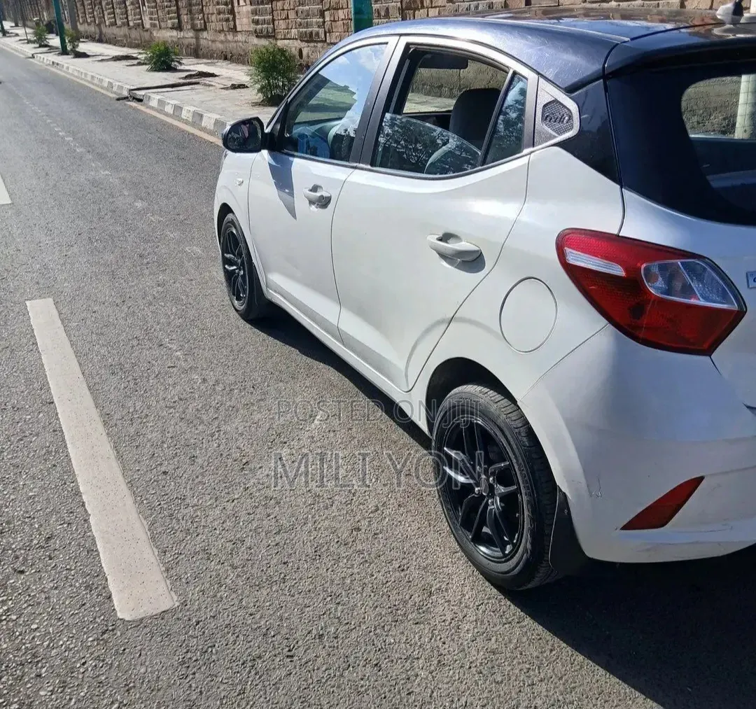 Hyundai I10 2022 White