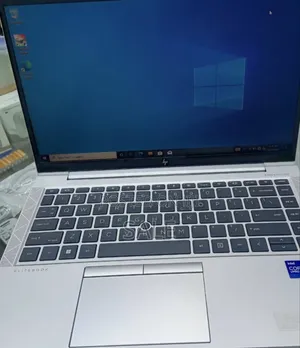 New Laptop HP Pavilion 15 8GB Intel Core i7 SSD 512GB
