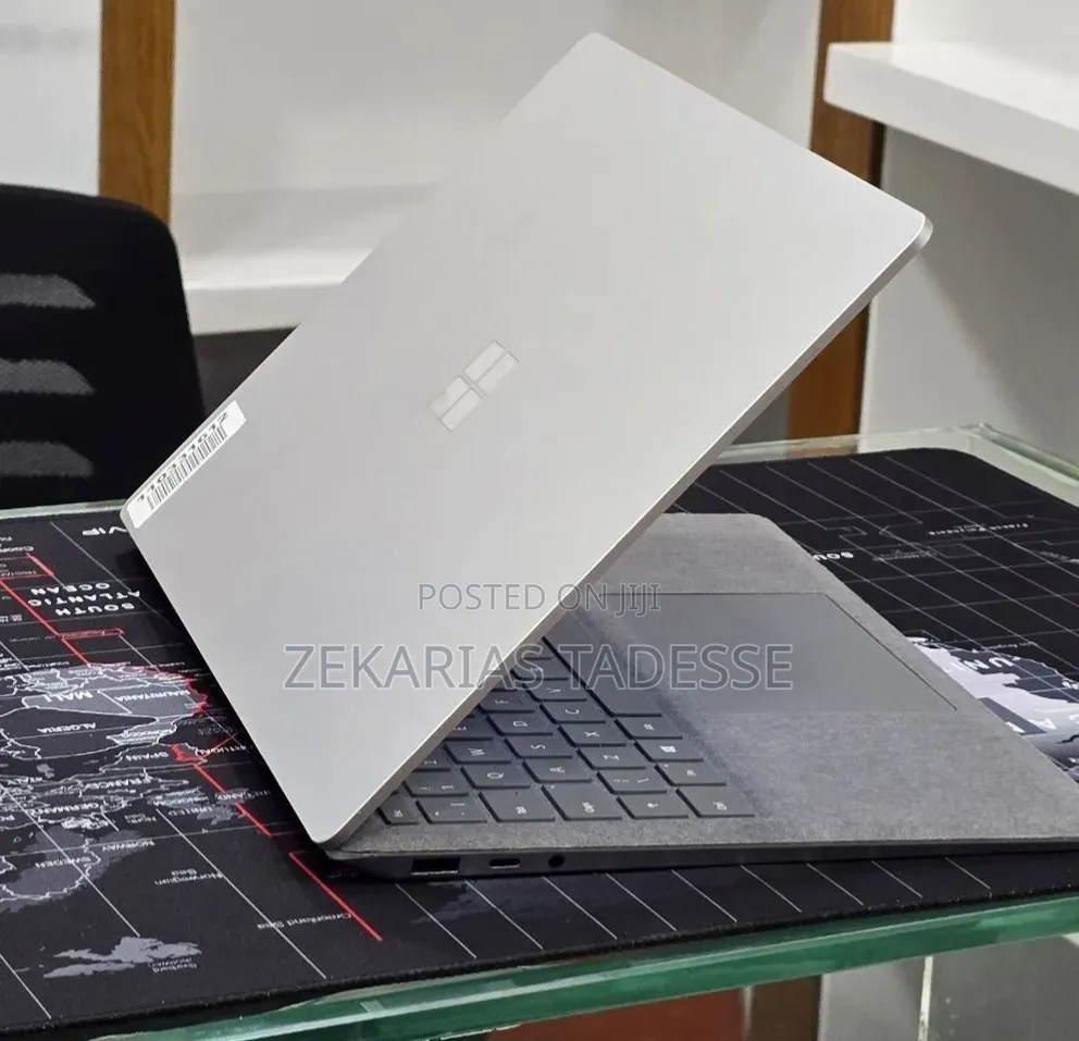 New Laptop Microsoft Surface Laptop 4 16GB Intel Core i5 SSD 512GB