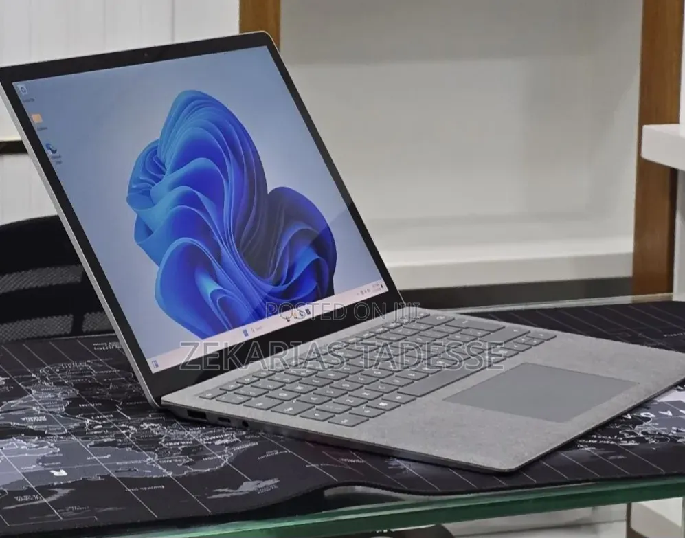 New Laptop Microsoft Surface Laptop 4 16GB Intel Core i5 SSD 512GB