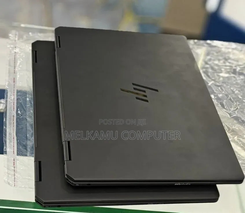 New Laptop HP OmniBook Ultra Flip 14" 16GB Intel Core Ultra 7 SSD 1T