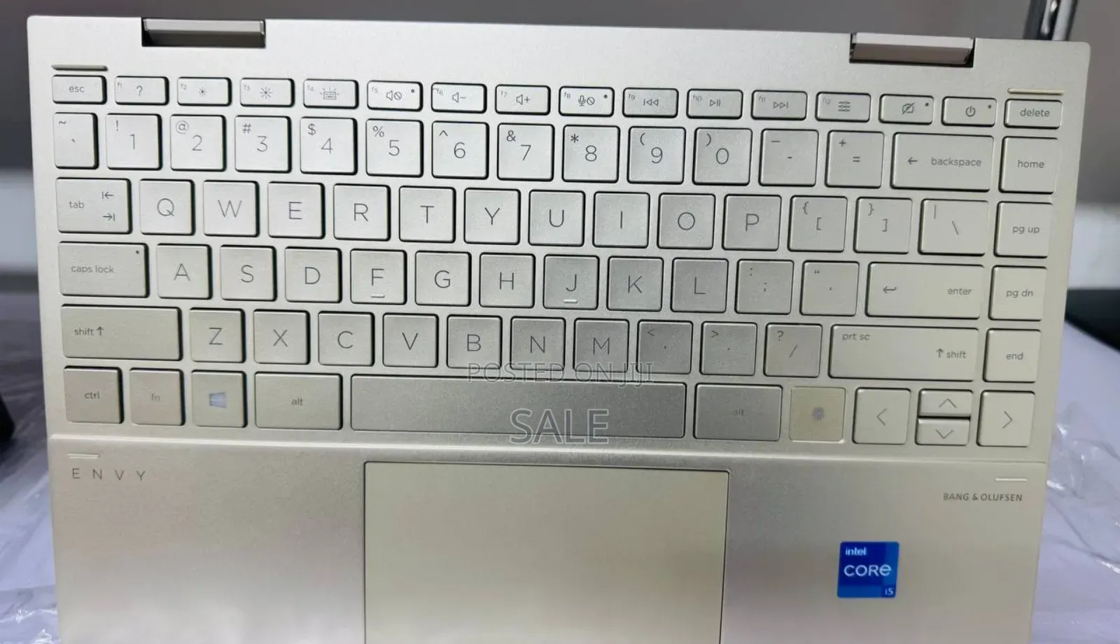 New Laptop HP Envy X360 8GB Intel Core i5 SSD 512GB