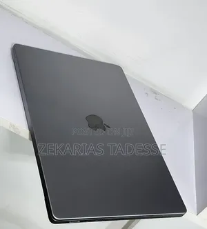 New Laptop Apple MacBook Pro 2020 M1 32GB Apple M1 SSD 512GB