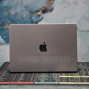 New Laptop Apple MacBook Pro 2021 M1 32GB Apple M1 Pro SSD 1T