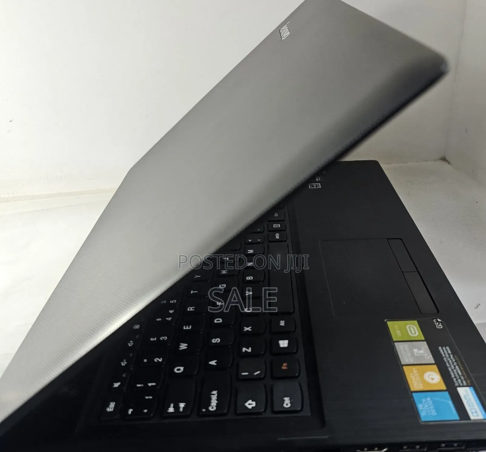 New Laptop Lenovo Ideapad 3 8GB Intel Core i5 HDD 1T