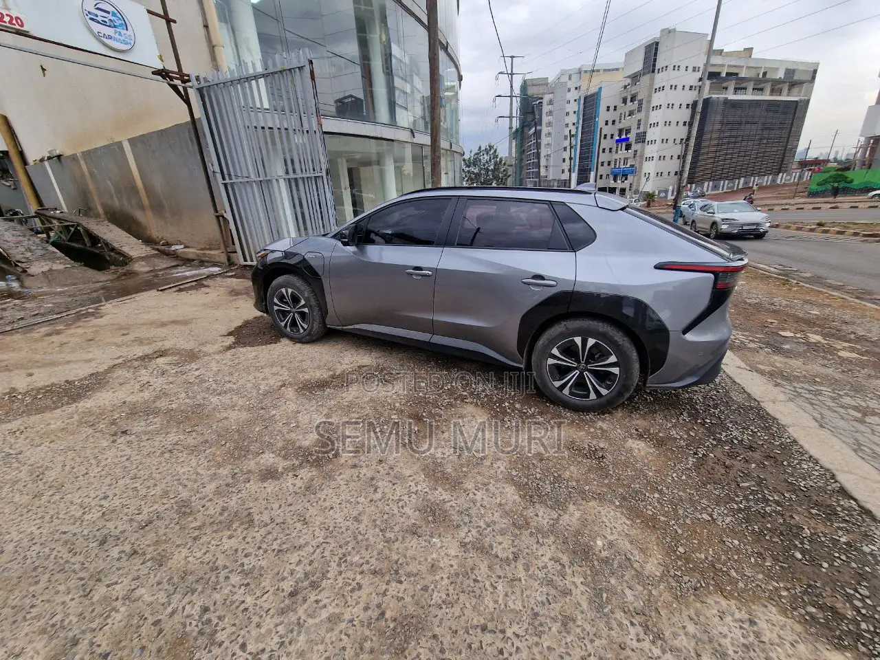 Toyota bZ4X Limited AWD 2024 Gray