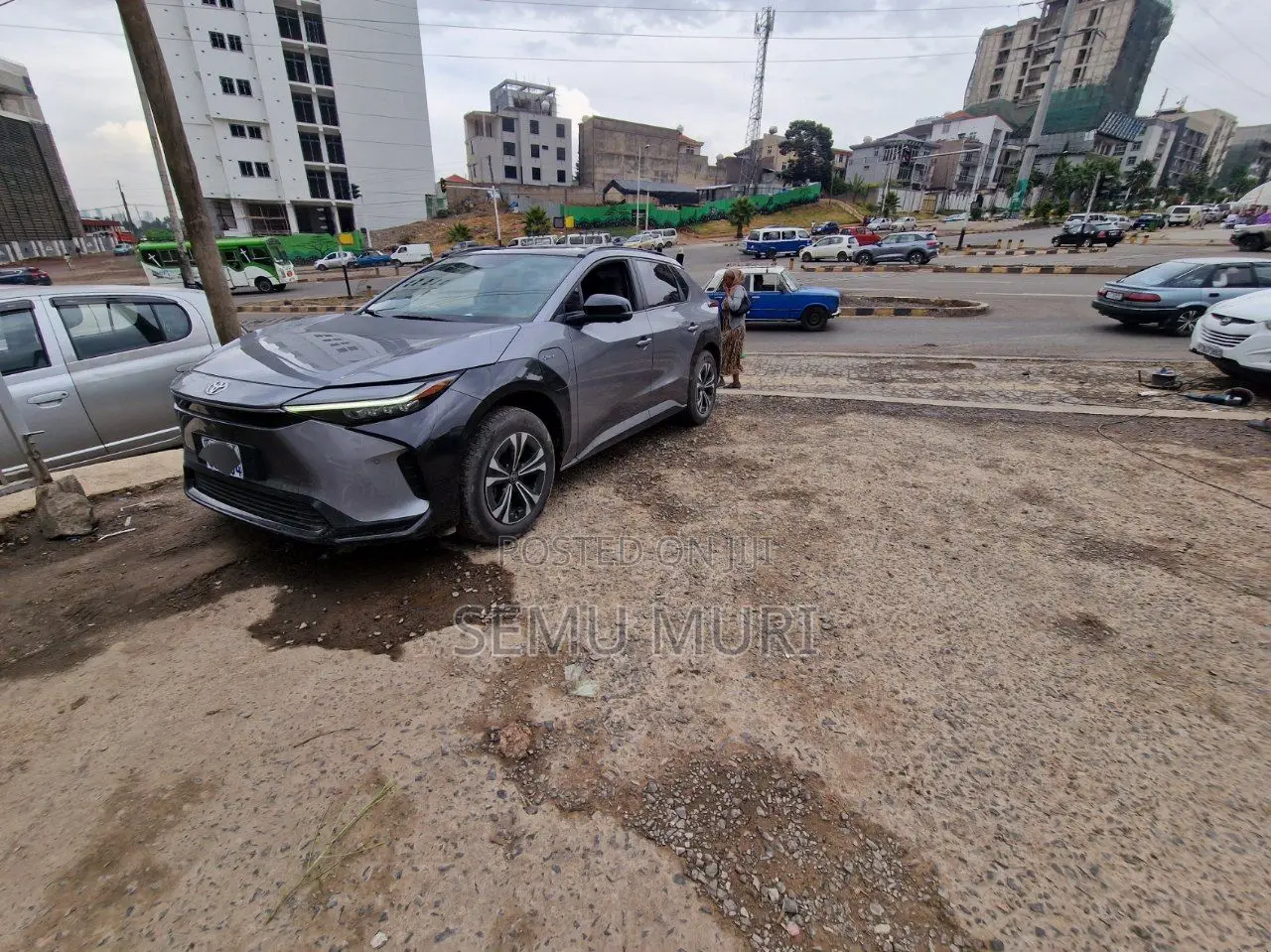Toyota bZ4X Limited AWD 2024 Gray