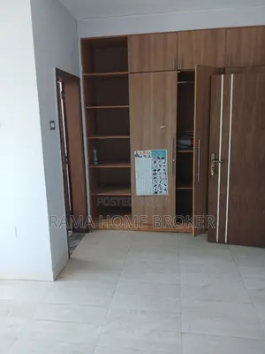 Furnished 8bdrm Townhouse/Terrace in ሰሚት አካባቢ, Yeka for sale