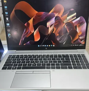 New Laptop HP EliteBook 830 G7 16GB Intel Core i5 SSD 512GB