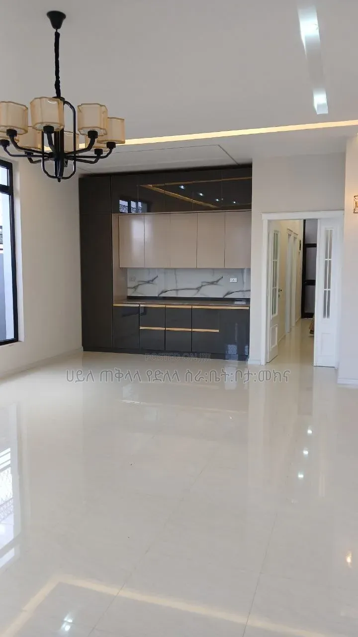 Furnished 5bdrm Villa in Legetafo Area, Oromia-Finfinne for sale