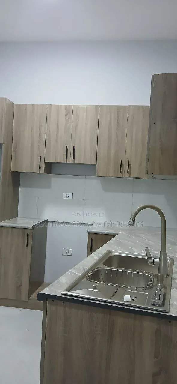 Furnished 5bdrm Villa in Legetafo Area, Oromia-Finfinne for sale