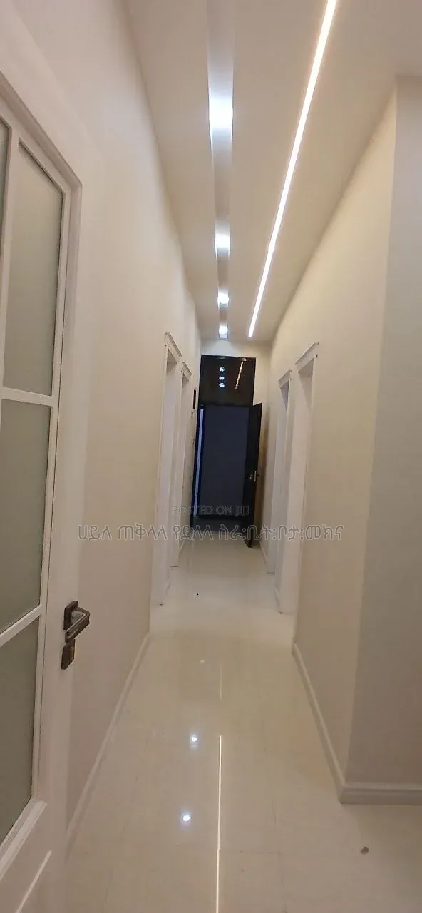 Furnished 5bdrm Villa in Legetafo Area, Oromia-Finfinne for sale