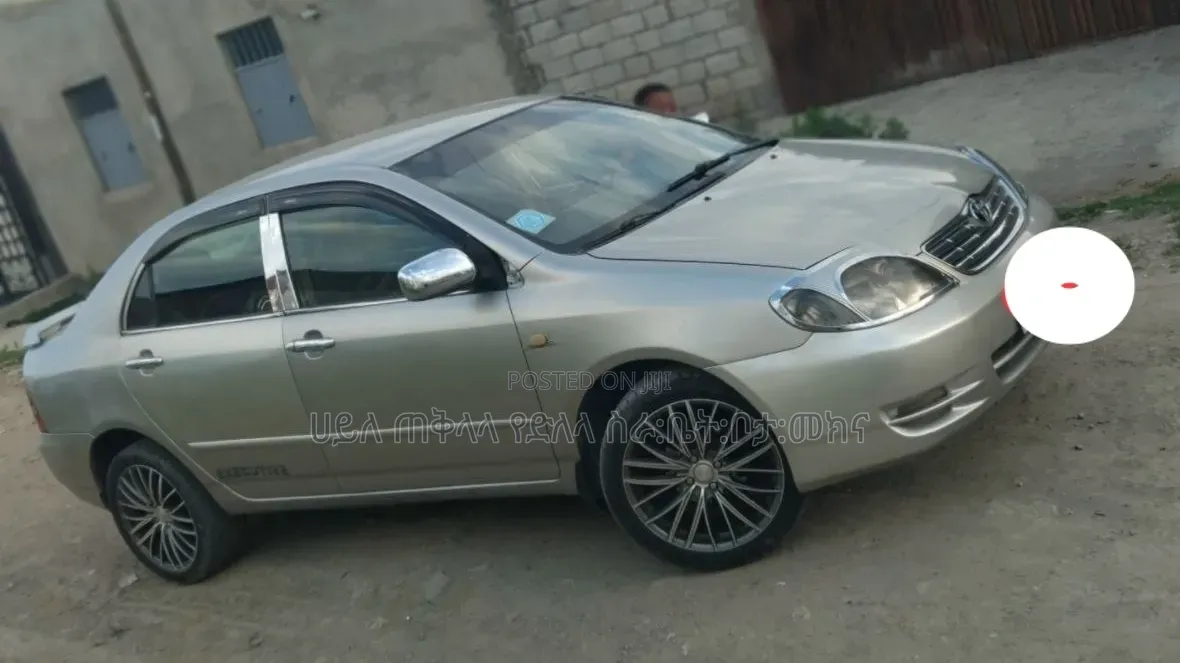 Toyota Corolla 2003 Gold