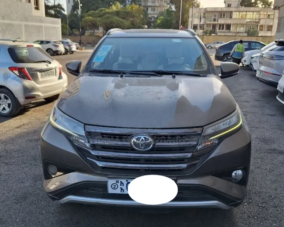 Toyota Rush 2023 Purple