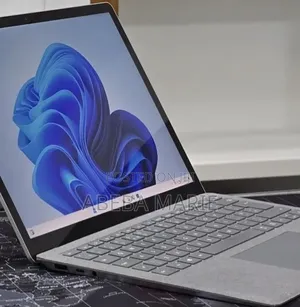 New Laptop Microsoft Surface Laptop 4 16GB Intel Core i5 SSD 512GB