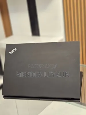 New Laptop Lenovo ThinkPad t495s 8GB AMD Ryzen 5 SSD 512GB