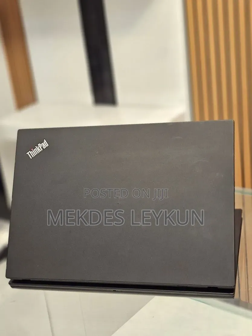New Laptop Lenovo ThinkPad t495s 8GB AMD Ryzen 5 SSD 512GB