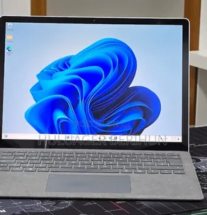 New Laptop Microsoft Surface Laptop 4 16GB Intel Core i5 SSD 512GB