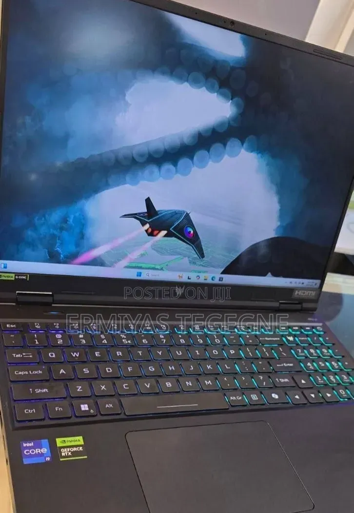 New Laptop Alienware 13 16GB Intel Core i9 SSD 1T